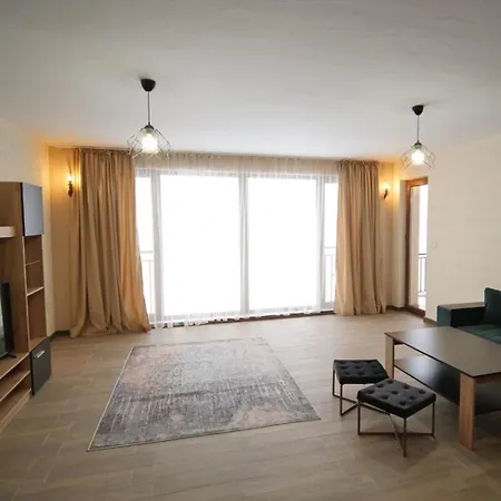 Boutique Murgavets פמפורובו